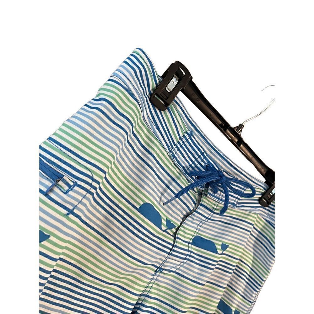 Vineyard Vines board shorts - Picture 2 of 7